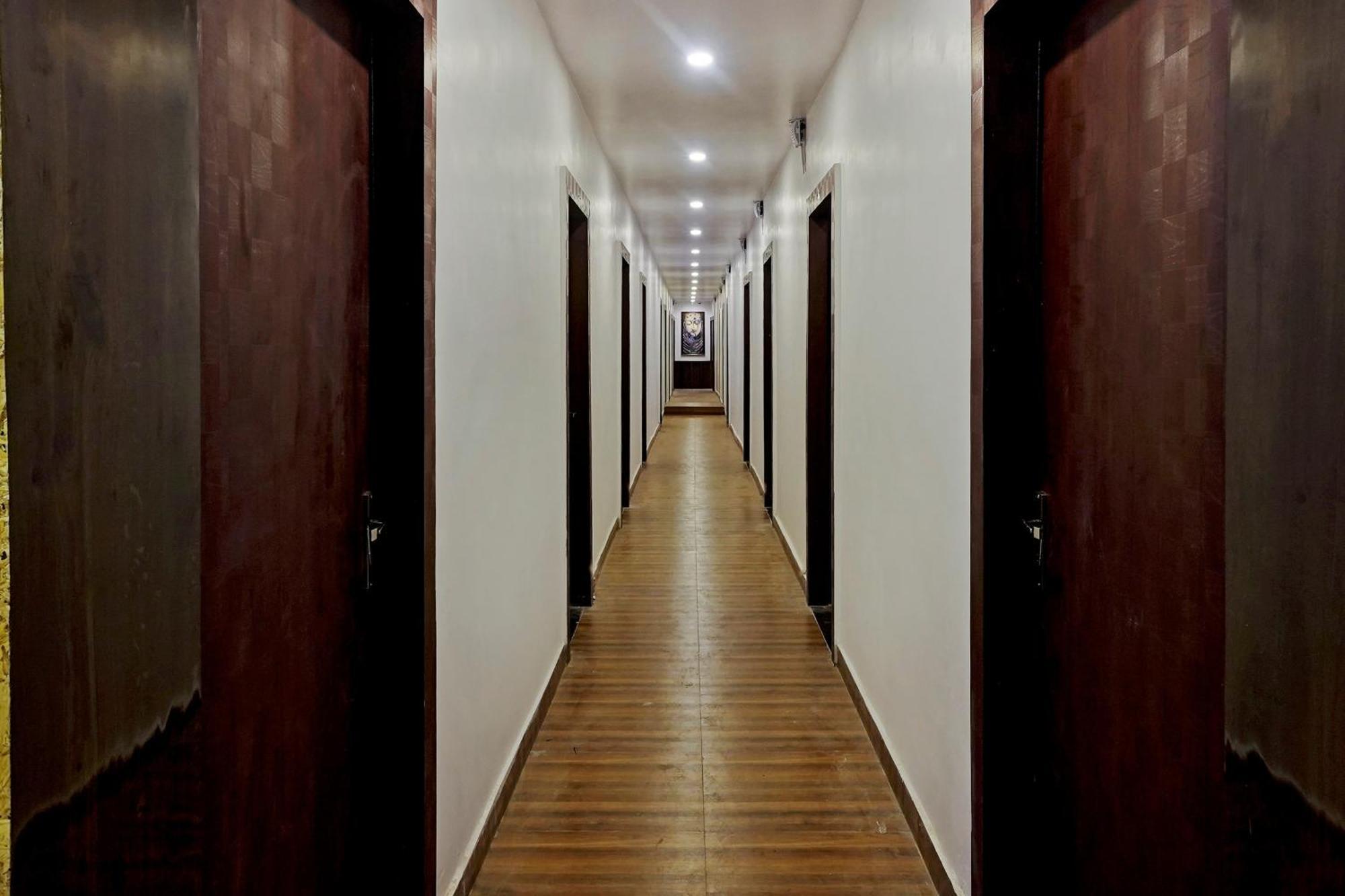 Collection O Gauri Shree Hotel Bhopal Exterior foto